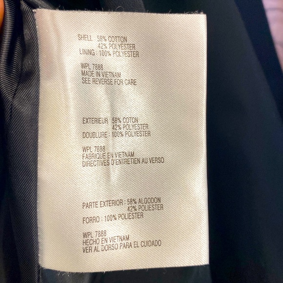 Michael Kors black water resistant rain jacket with stylish metal clasp closure - Picture 9 of 9